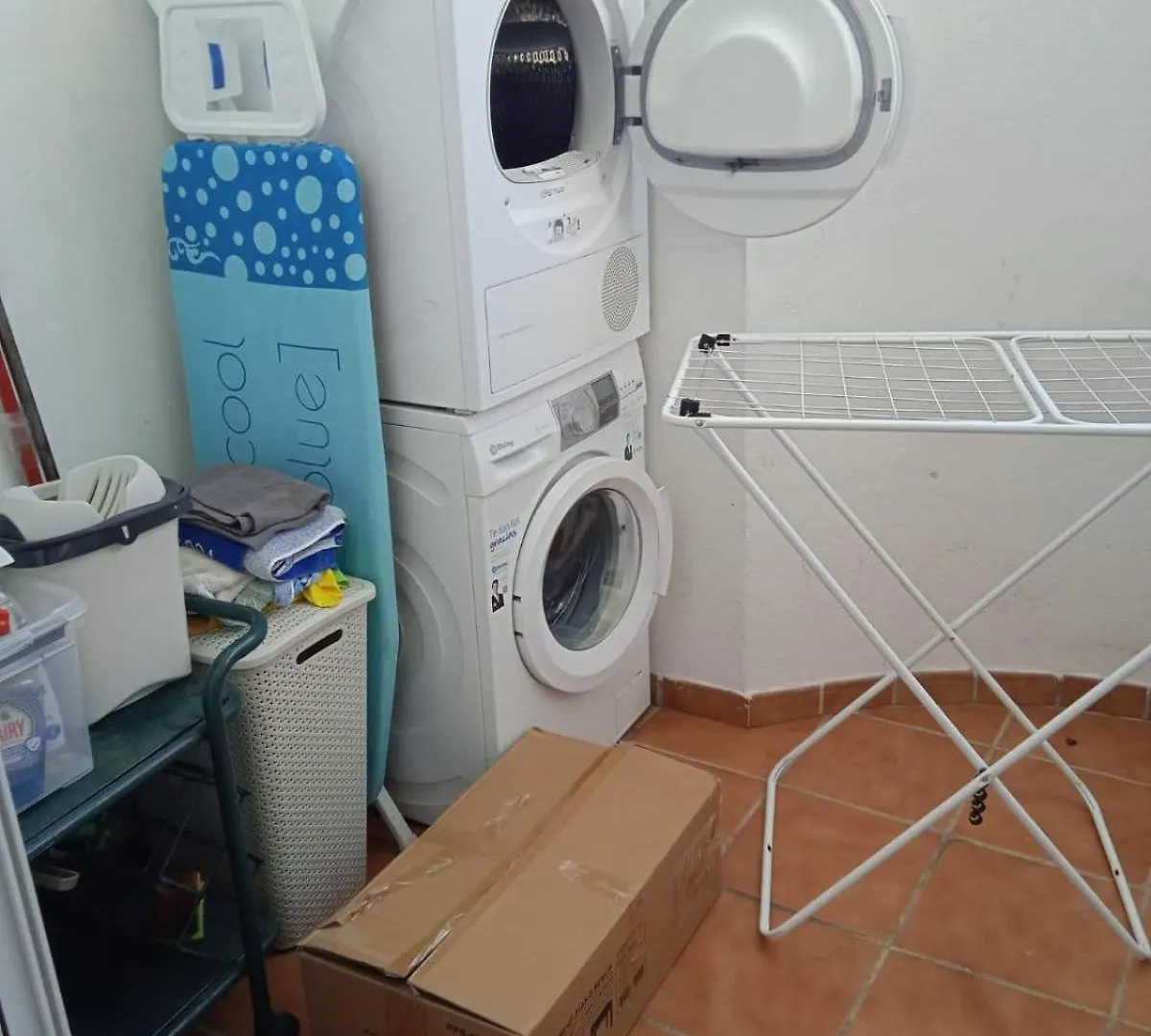 Los Iris Malaga Apartment